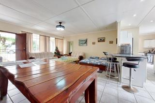 4 Bedroom Property for Sale in Paradise Beach Eastern Cape